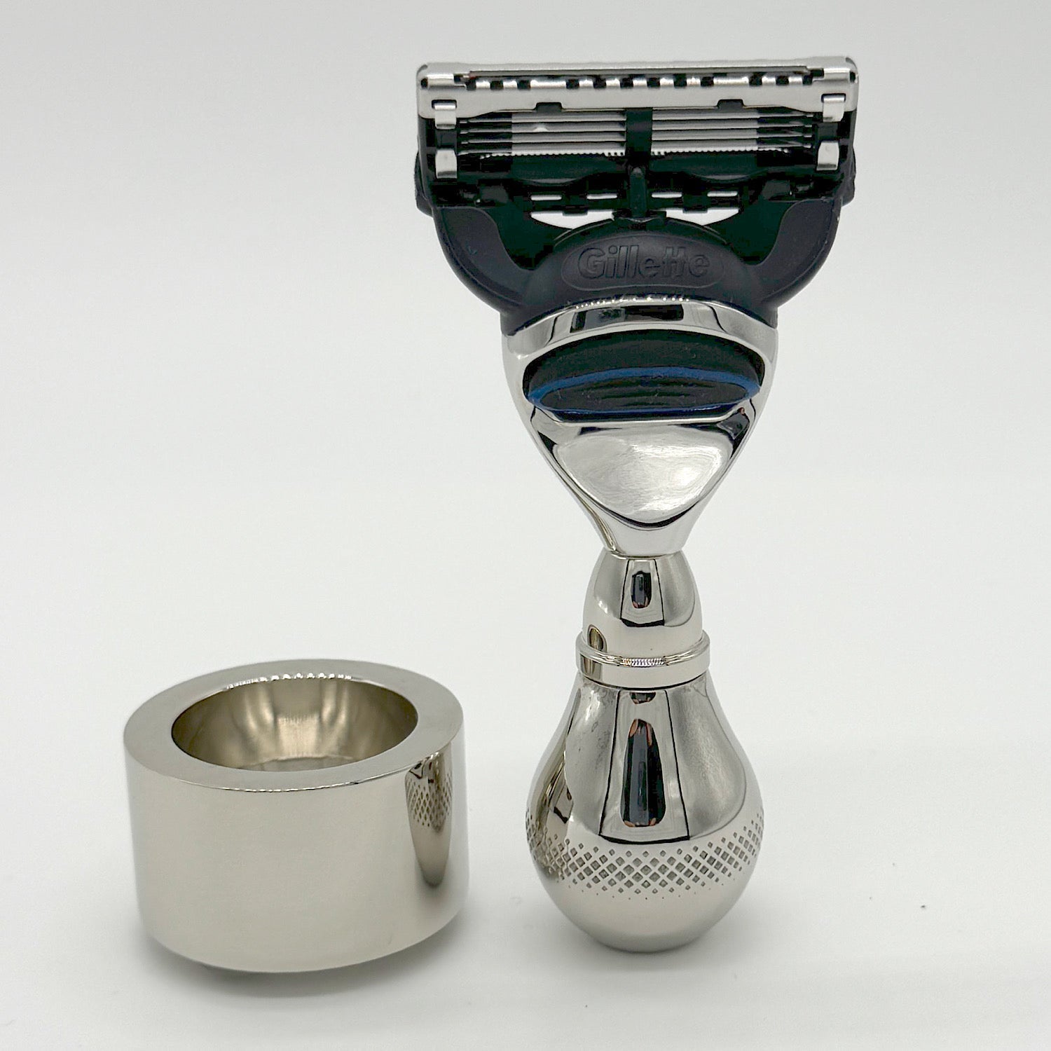 小さくかわいいカミソリ!2024 New MICRO 5代目 Duomo ドゥオモの紹介です!