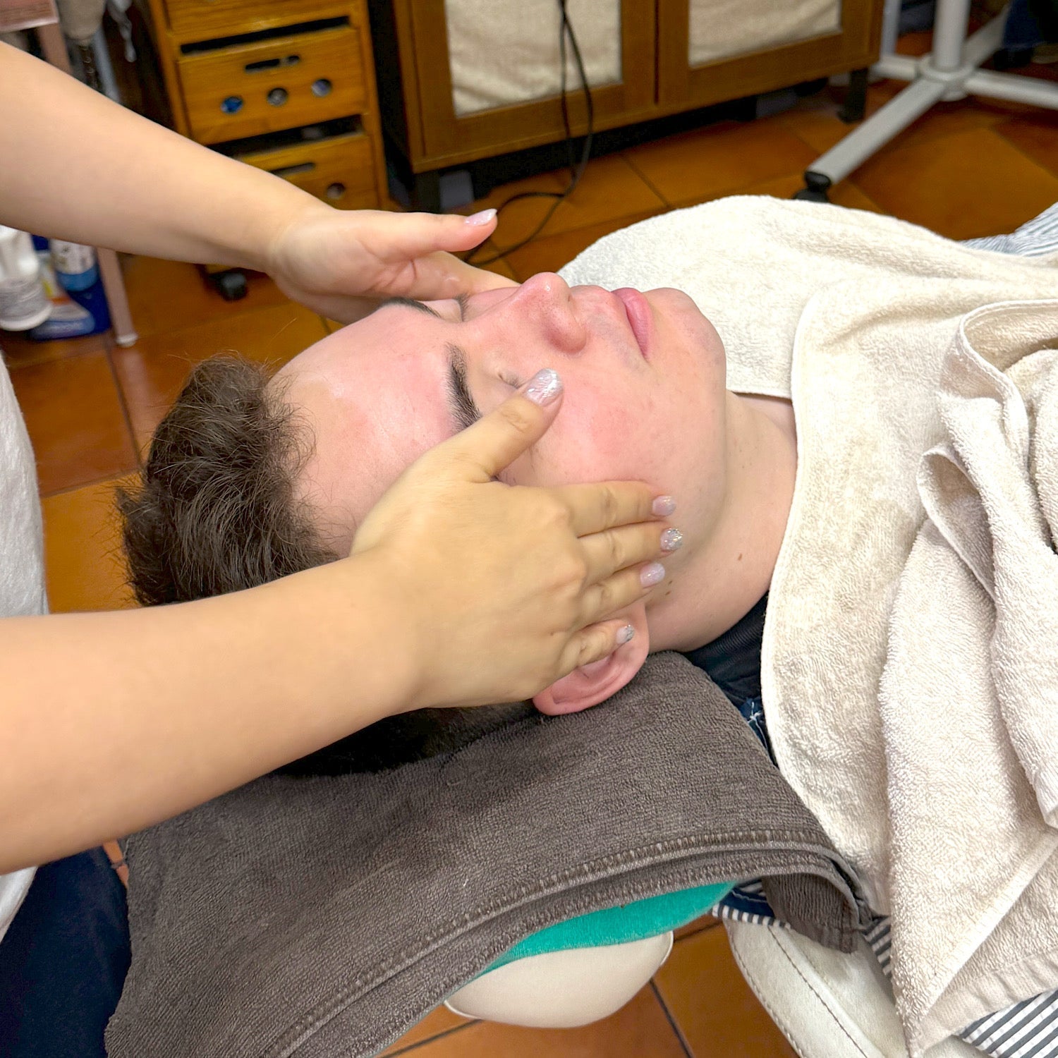 心地よいシェービングMICRO その2(理容師さんが行う髭剃り)