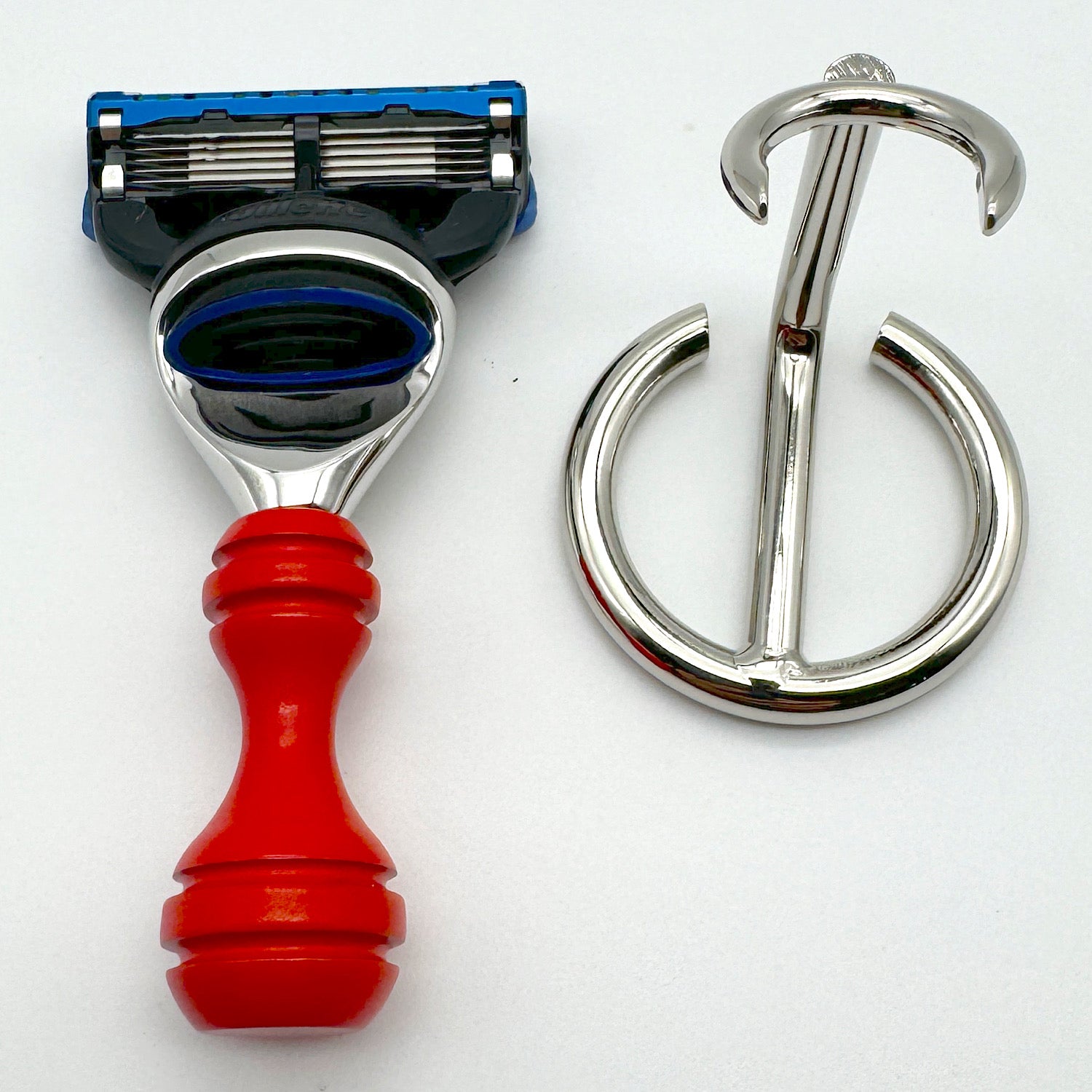 限定数量1pcs レビューをしてくれる方限定 MICRO 4代目レアなレッドカラー ウェブ限定 送料無料