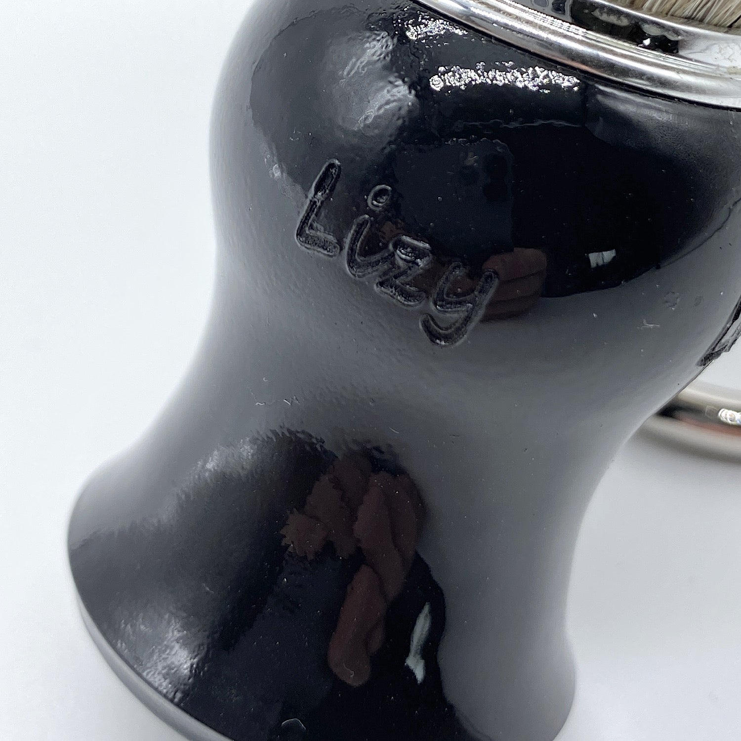 Spazzola per badger nero corvino KABUTO for REGALO (名入れ可) カップ付き (名入れ可) カップ付き