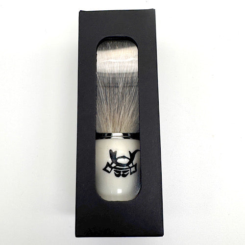 数量限定ステルス企画　Spazzola per badger Puro bianco KABUTO for REGALO　名入れ不可　カップ付き